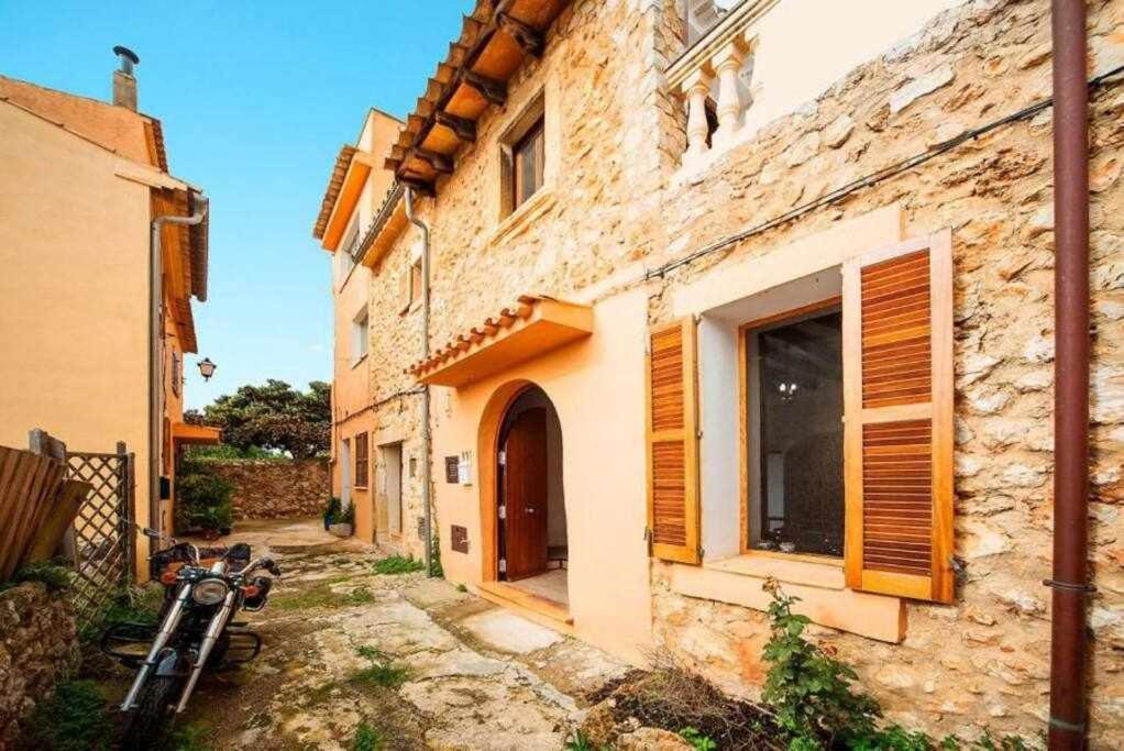 Casa De Pueblo Alaro Villa Eksteriør bilde